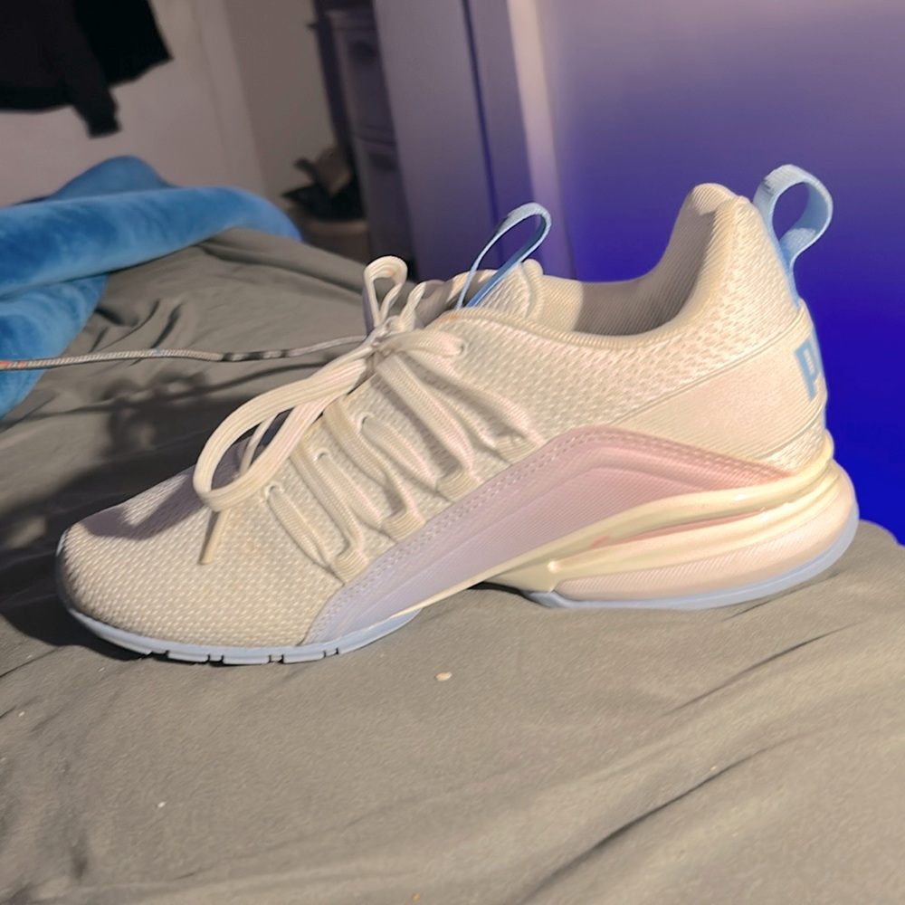 Puma Women's White Sneakers